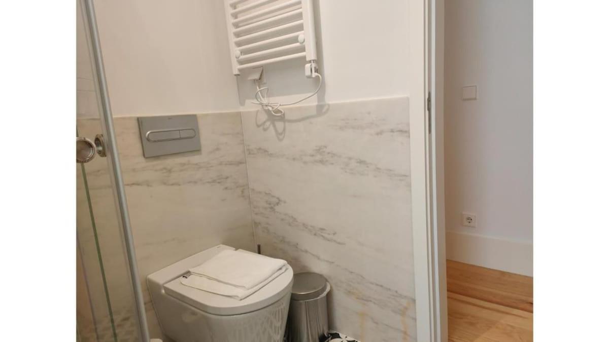 Amazing Spacious Chiado 2-bedroom Stylish W Ac Appartement *